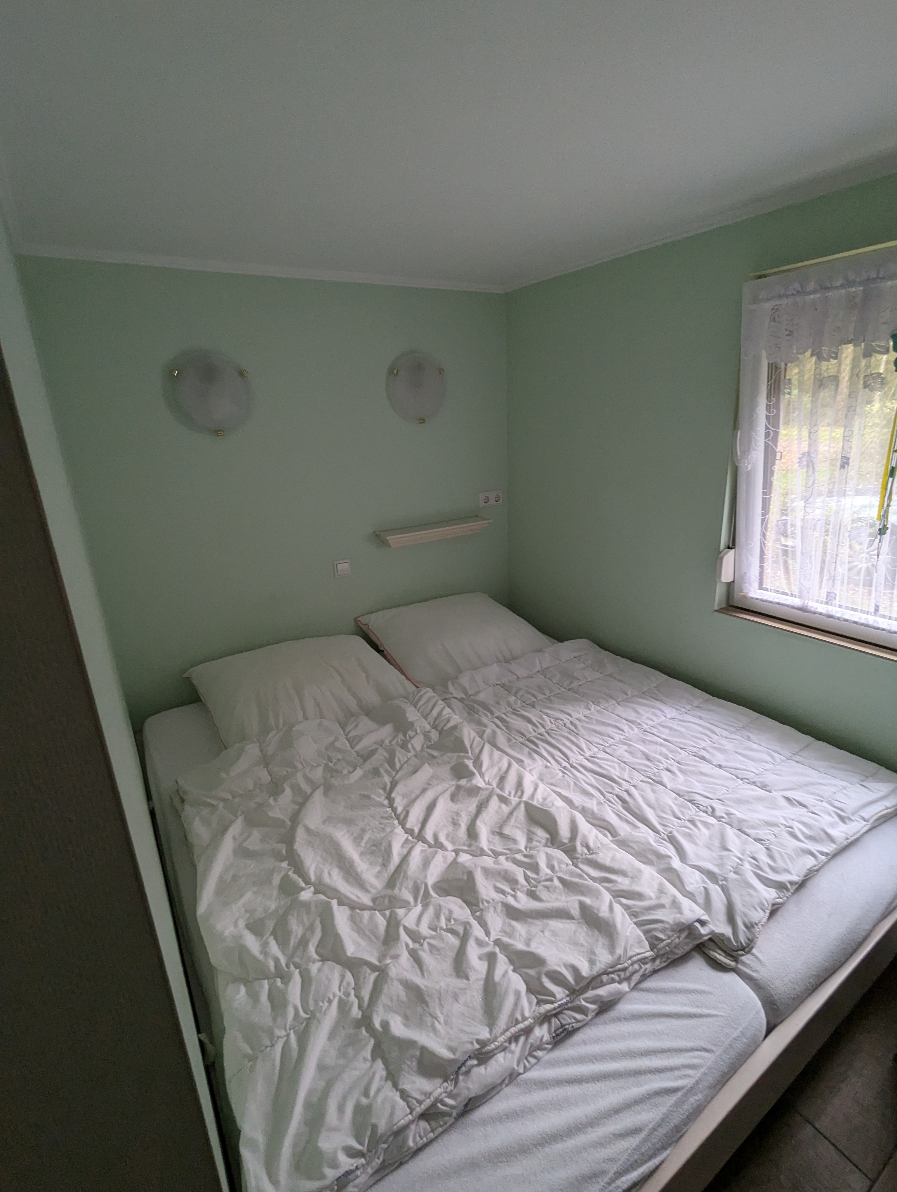 Waldnest – Schlafzimmer mit Doppelbett